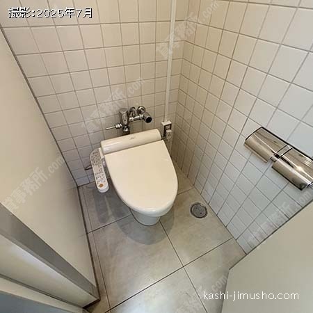 男性トイレ