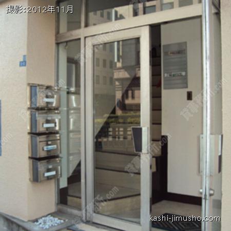 ビル入口 