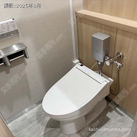 男性トイレ