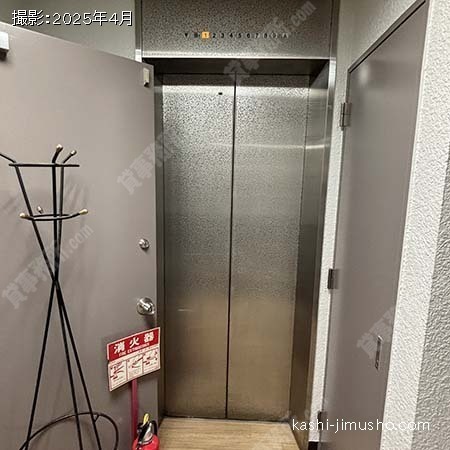 貸室階エレベーター