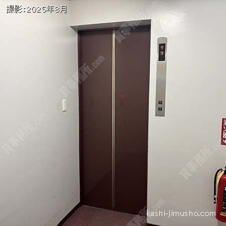 貸室階エレベーター