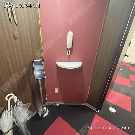 貸室受付(4階403B号室)