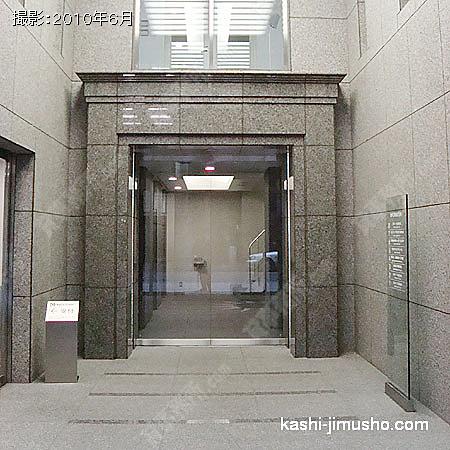 エントランスホール