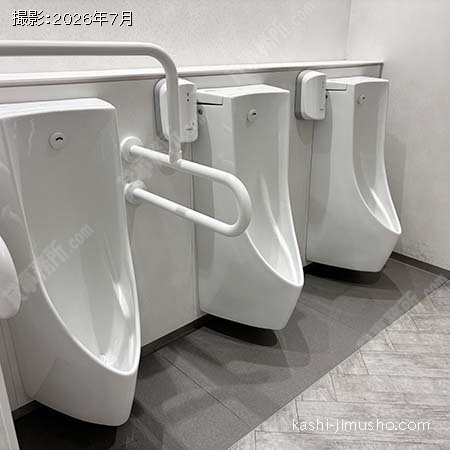 男性トイレ 男性トイレ