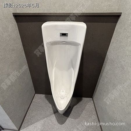 男性トイレ