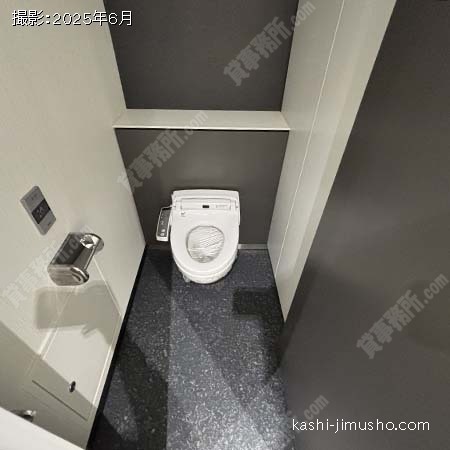 男性トイレ