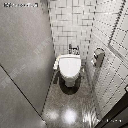 男性トイレ