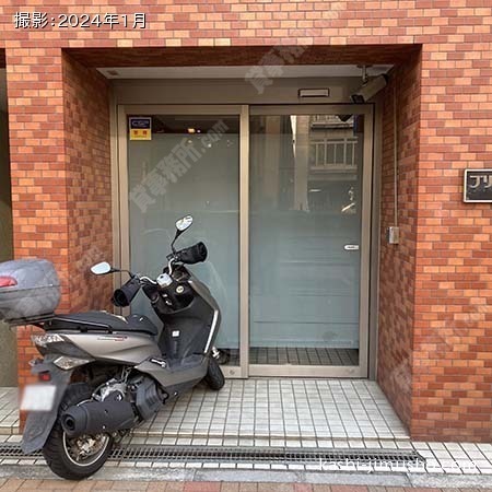 ビル入口
