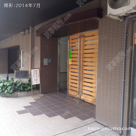 住居棟入口