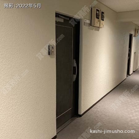 貸室入口(1階104号室)