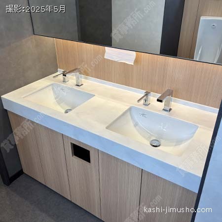 男性トイレ