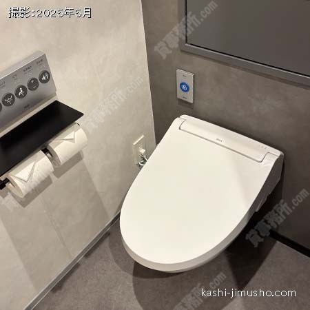 男性トイレ