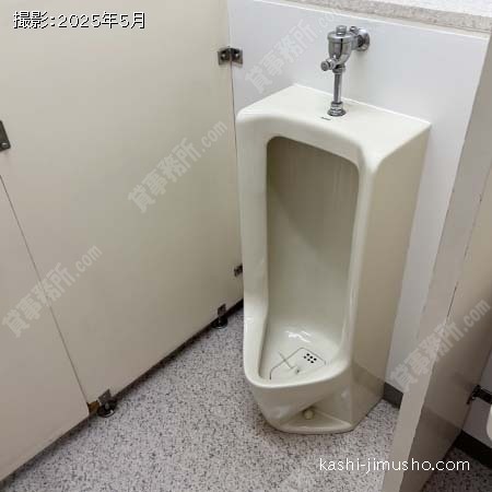 男性トイレ