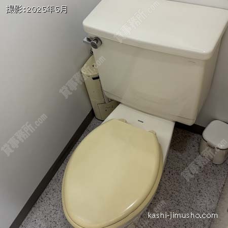 男性トイレ