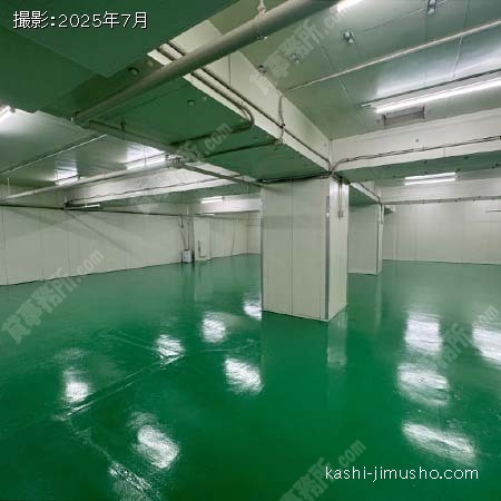 貸室内(B2階)