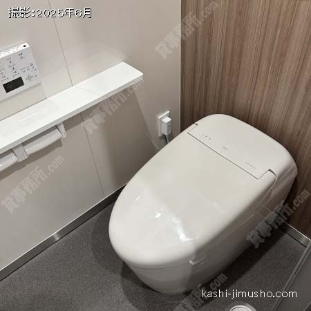 男性トイレ