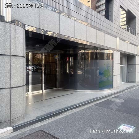 ビル前面 ビル前面