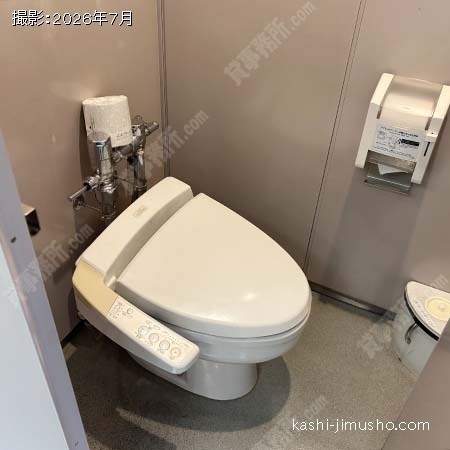 女性トイレ 女性トイレ