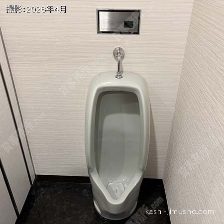 男性トイレ
