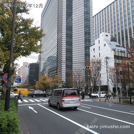 前面道路(千代田通り)