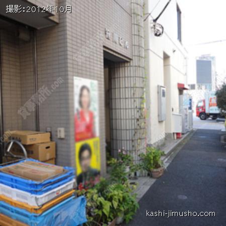 入口周辺