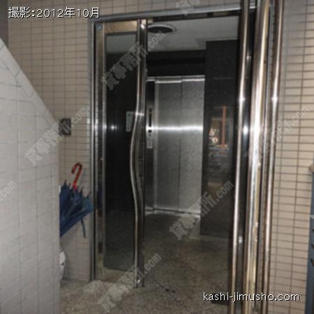 ビル入口