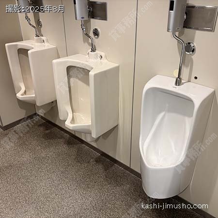 男性トイレ