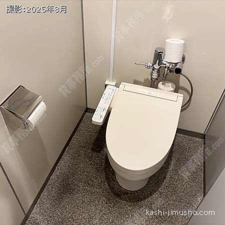 女性トイレ