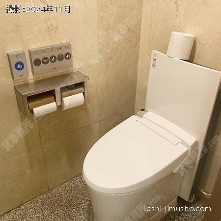 男性トイレ