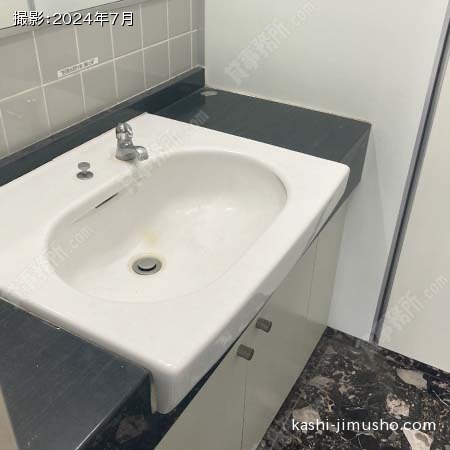 男性トイレ