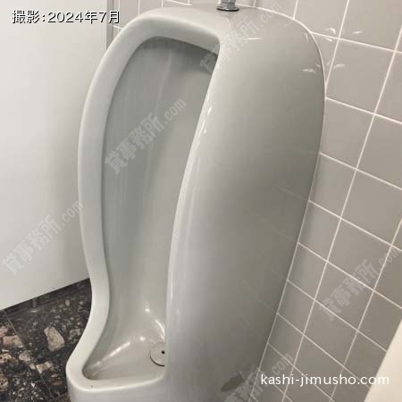 男性トイレ