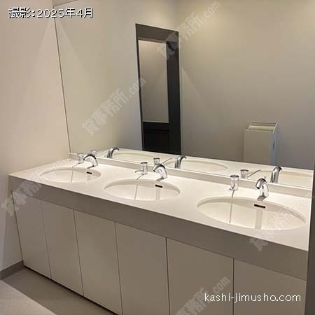 男性トイレ