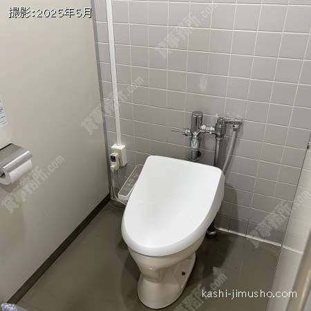 男性トイレ
