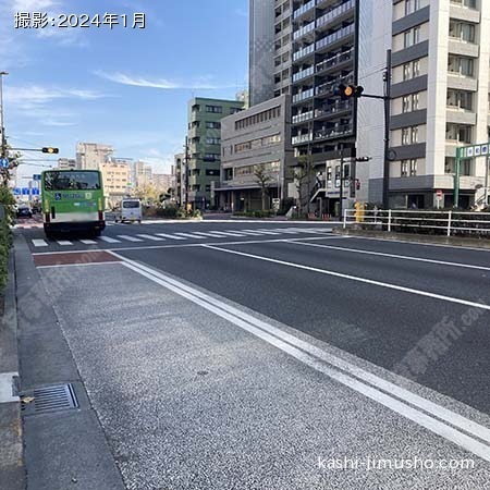 前面道路(京葉道路)