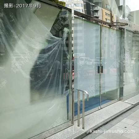 貸室入口(1階)