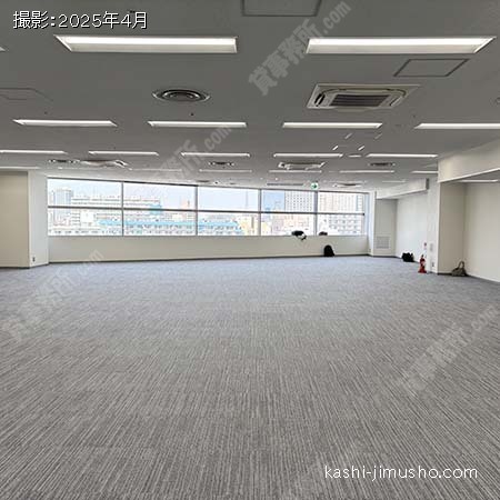 貸室内(8階)