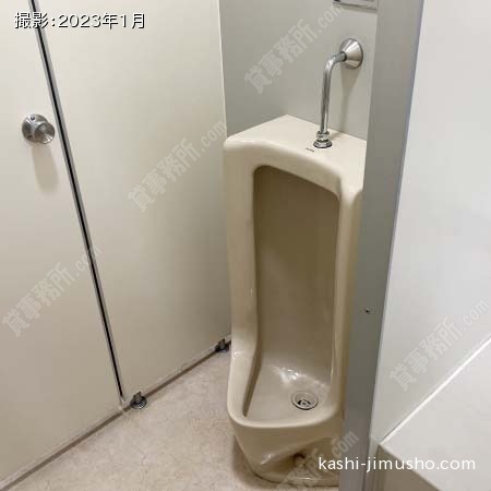 男性トイレ