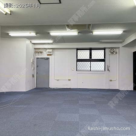 貸室内(1階18.02坪)