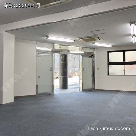 貸室内(1階18.02坪)