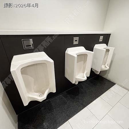 男性トイレ