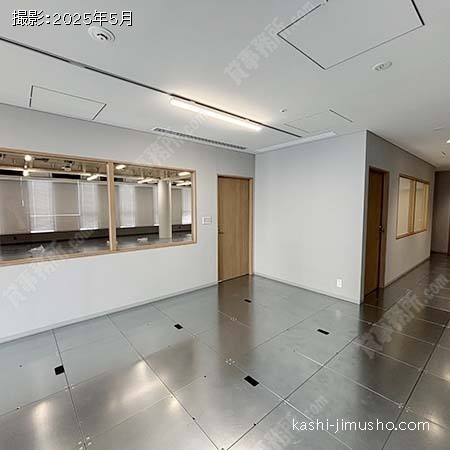 貸室内(10階）