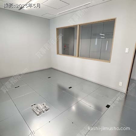 貸室内(13階)