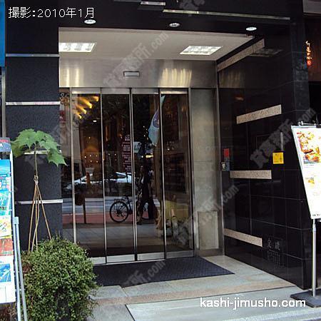  ビル入口