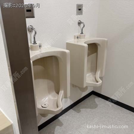 男性トイレ