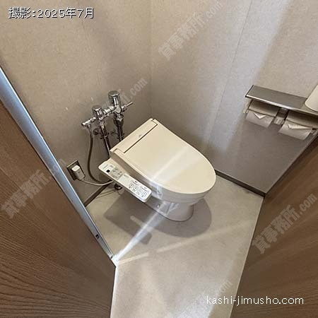 男性トイレ(4階）