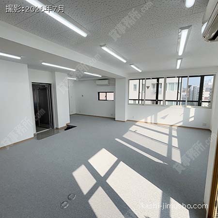 貸室内(8階) 貸室内(8階)