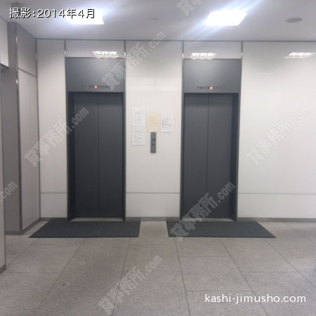 エレベーター２基