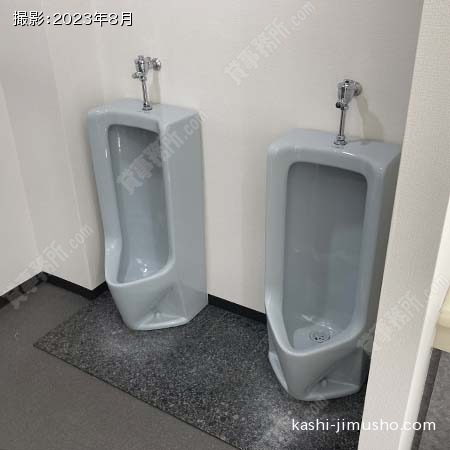男性トイレ(3階)