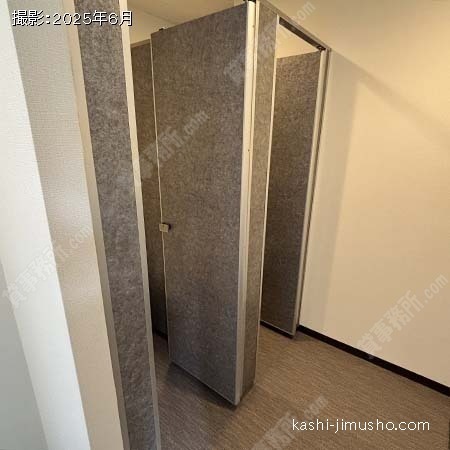 男性トイレ