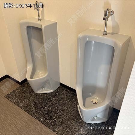 男性トイレ 男性トイレ